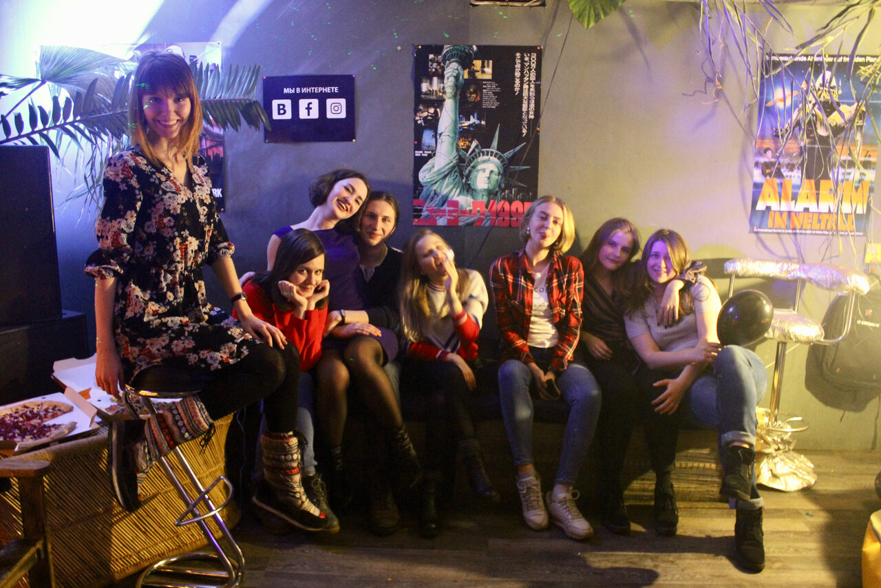 Арендовать Песочница. Клуб с шикарным звуком!