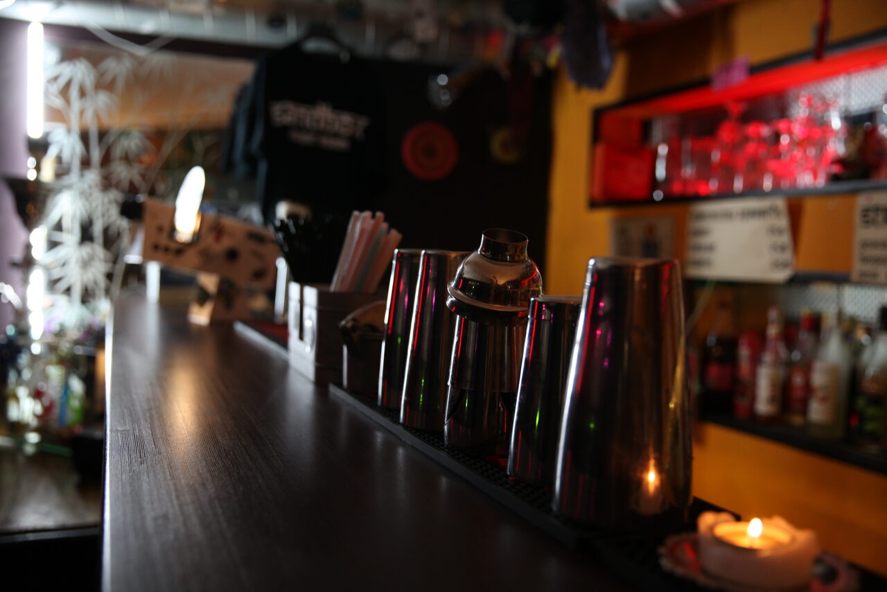 Арендовать Песочница. Клуб с шикарным звуком!