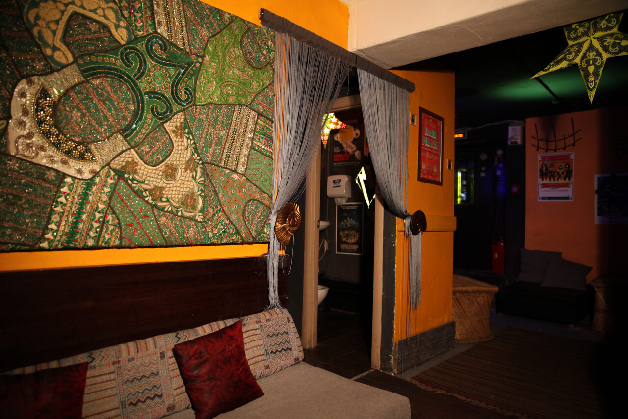 Арендовать Песочница. Клуб с шикарным звуком!