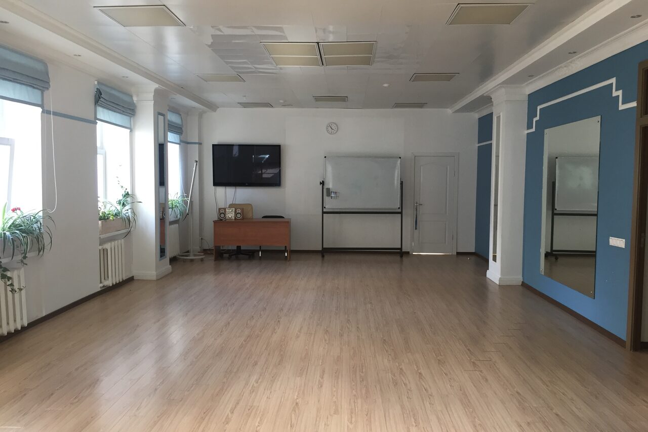 Арендовать Светлый зал в центре Москвы