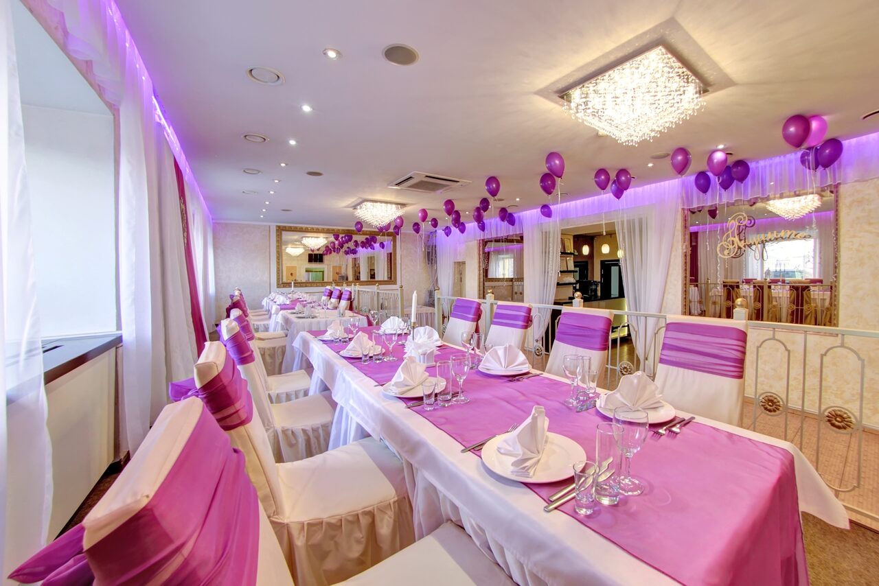 Арендовать  Анданте. Банкетный зал на набережной в центре