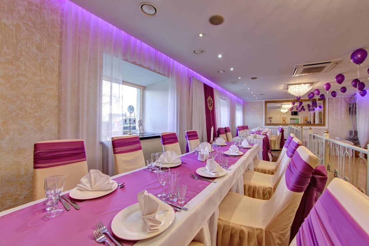 Арендовать  Анданте. Банкетный зал на набережной в центре