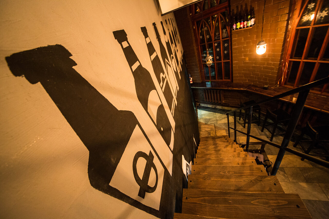 Арендовать Little Craft Bar