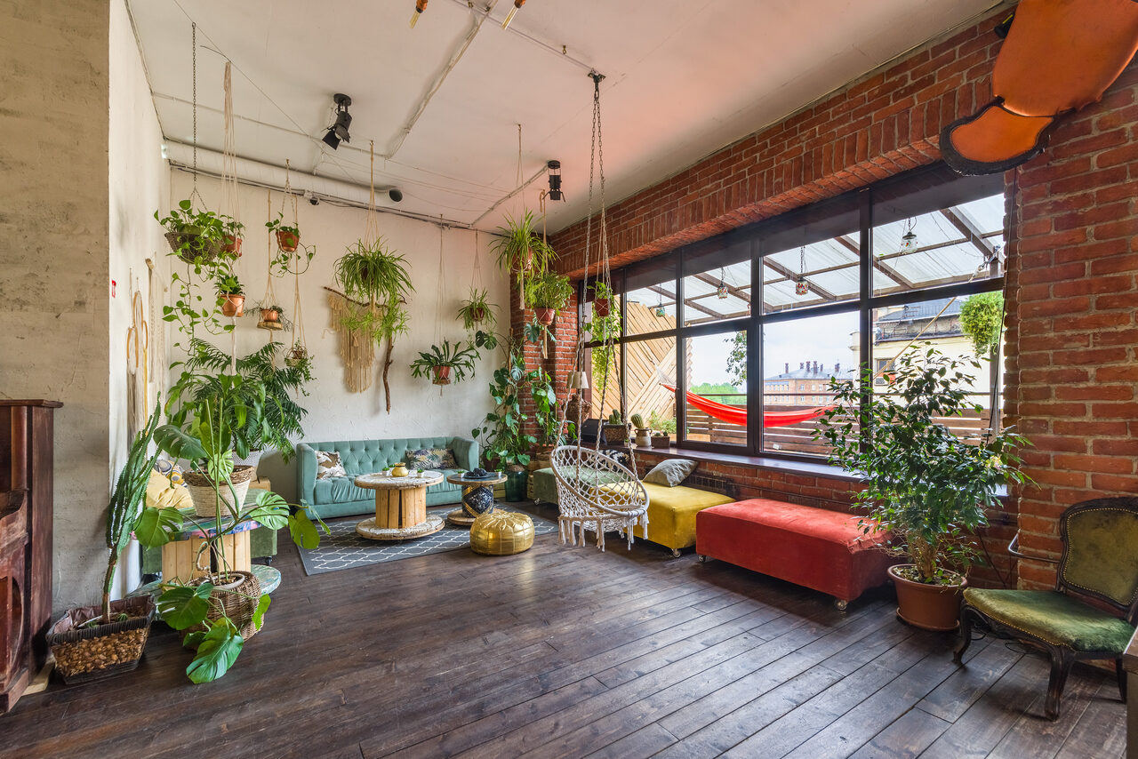 Арендовать Multiroom. Лофт-студия 