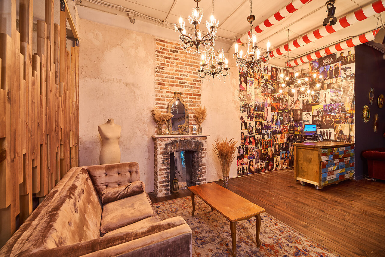 Арендовать Multiroom. Лофт-студия 