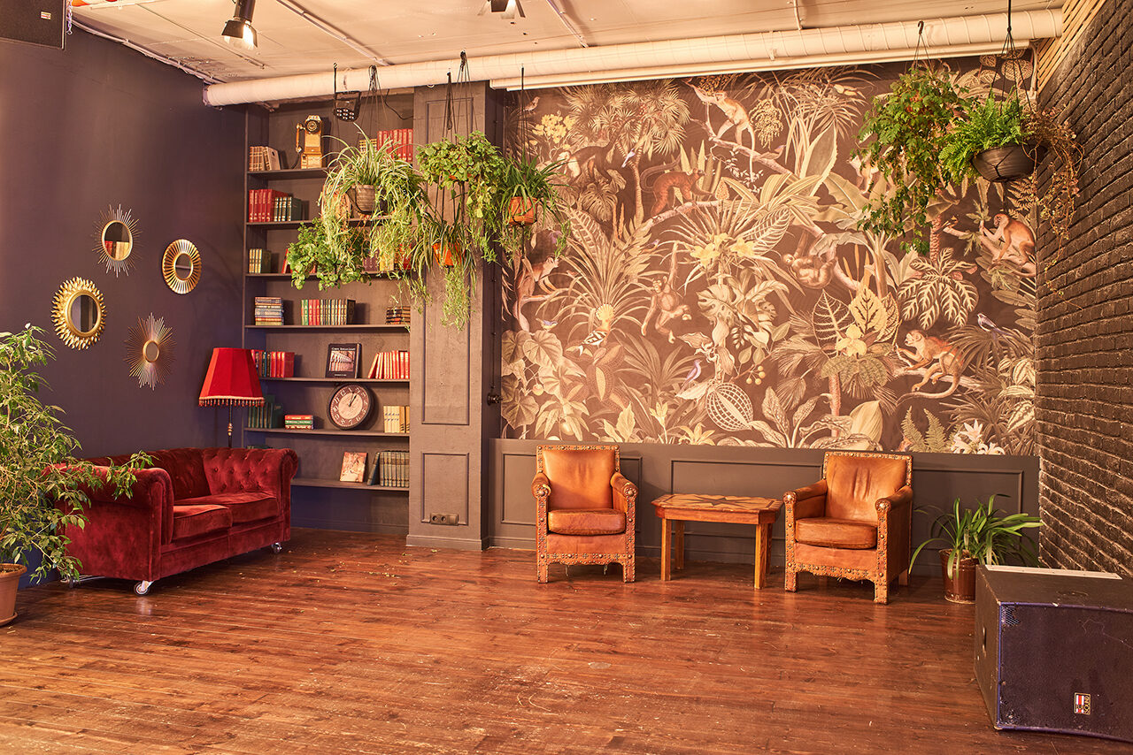 Арендовать Multiroom. Лофт-студия 