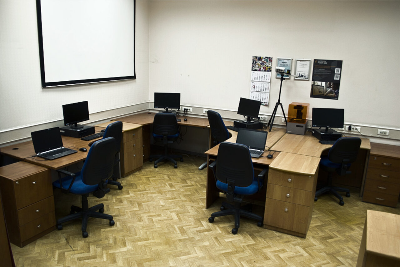 Арендовать Компьютерный класс