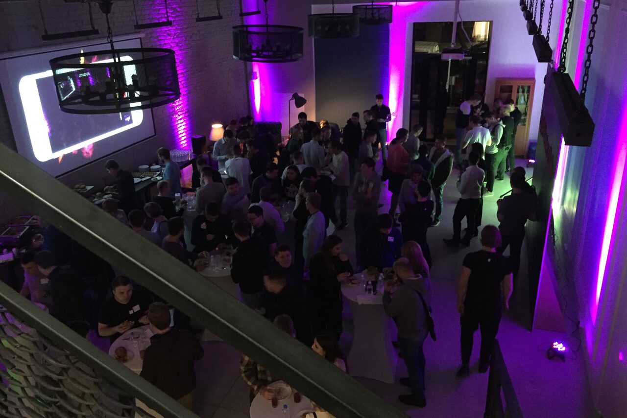 Арендовать BTG loft Лофт с витражными окнами