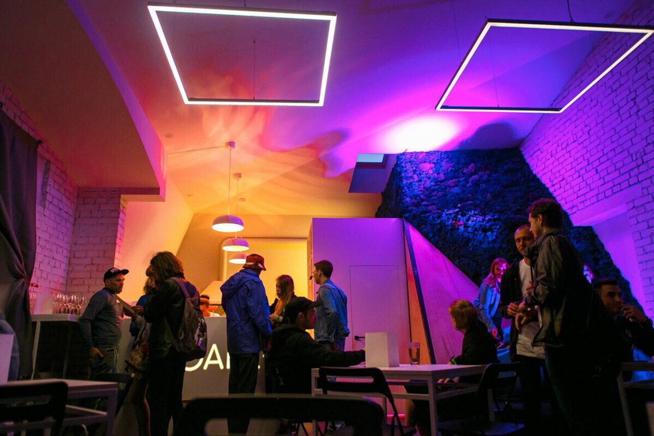 Арендовать Резиденция искусств и технологий Белый лофт в Петергофе