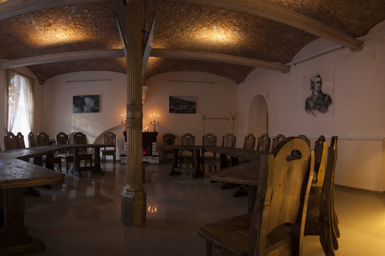 Арендовать Лофт в средневековом стиле