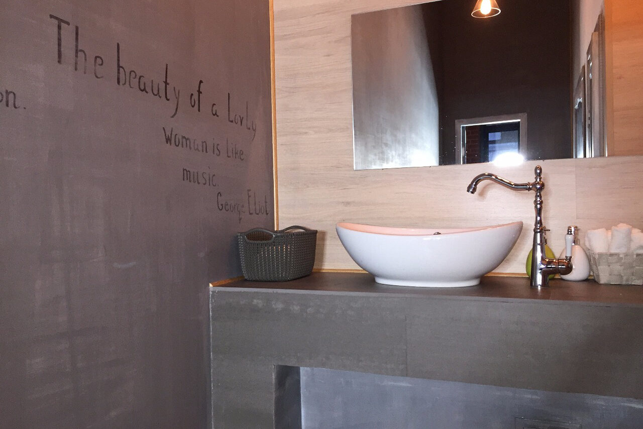 Арендовать Просторный лофт на Курской