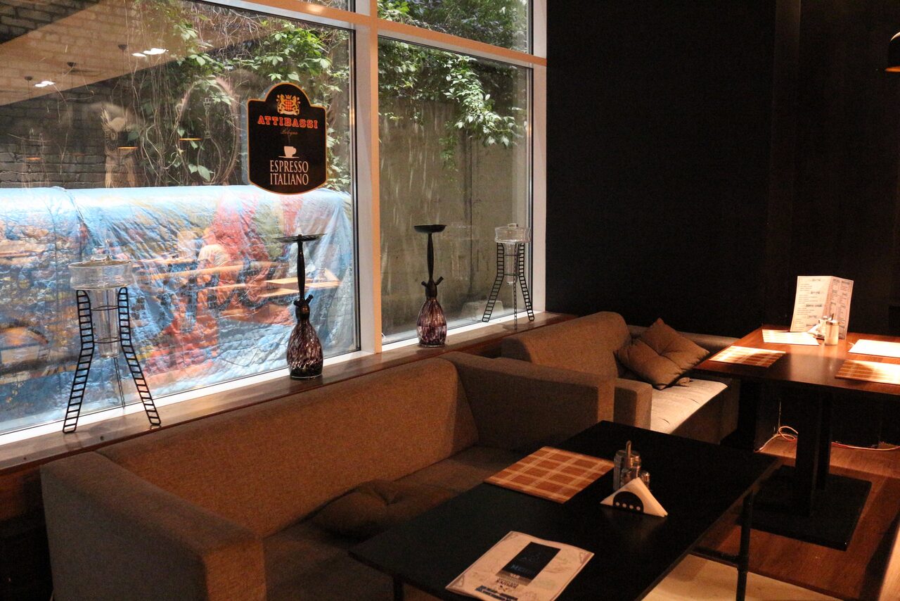 Арендовать Атмосферная лофт-кальянная