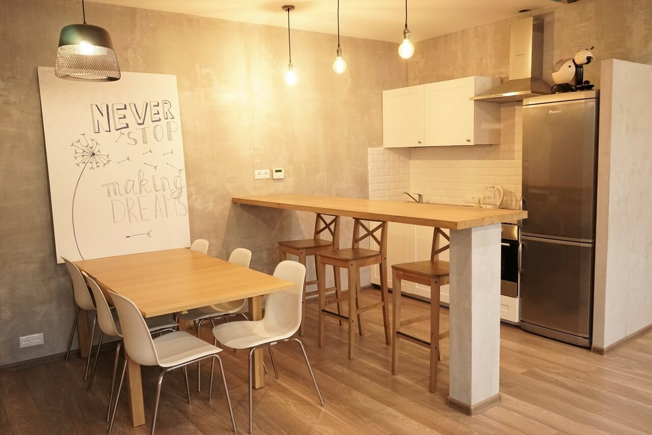 Арендовать Светлый тренинг-лофт на Алексеевской