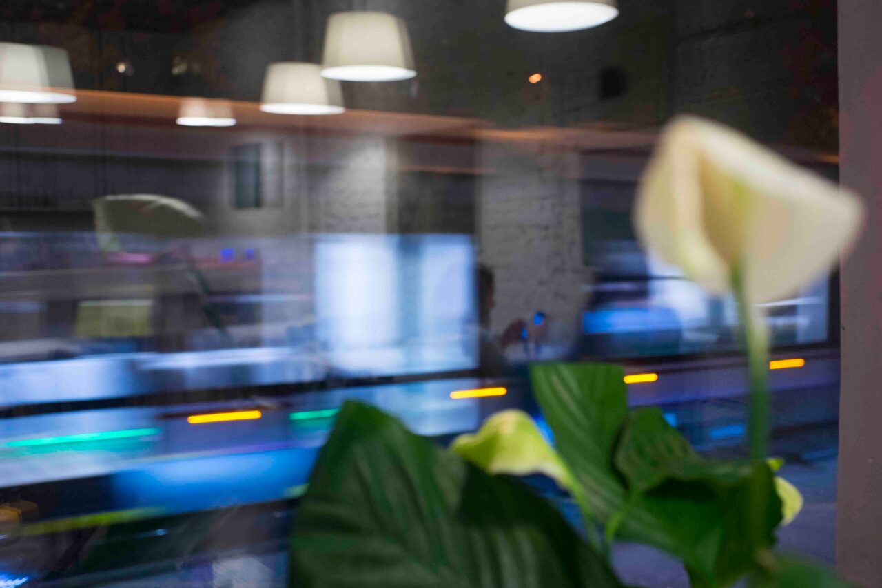 Арендовать Светлое кафе под закрытие