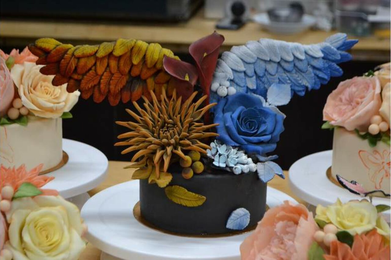 Арендовать Дизайнерский лофт с кухней