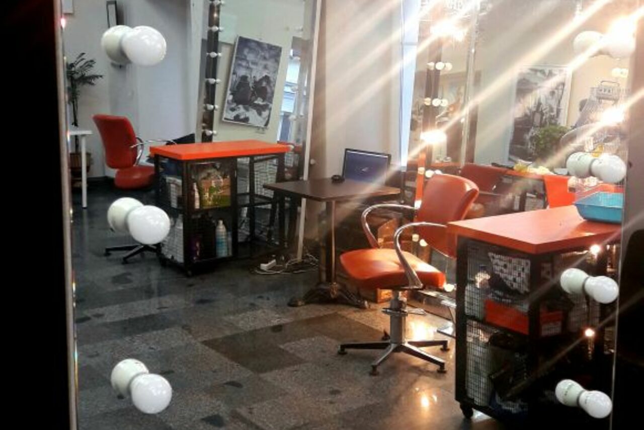 Арендовать Бар 44 Творческий лофт с выходом на крышу