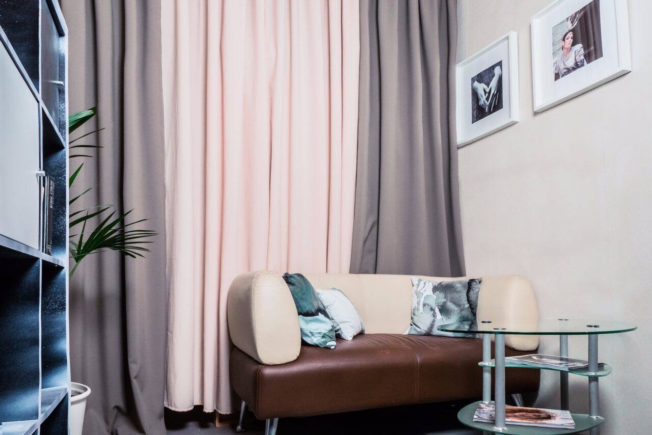 Арендовать Современный зеркальный лофт