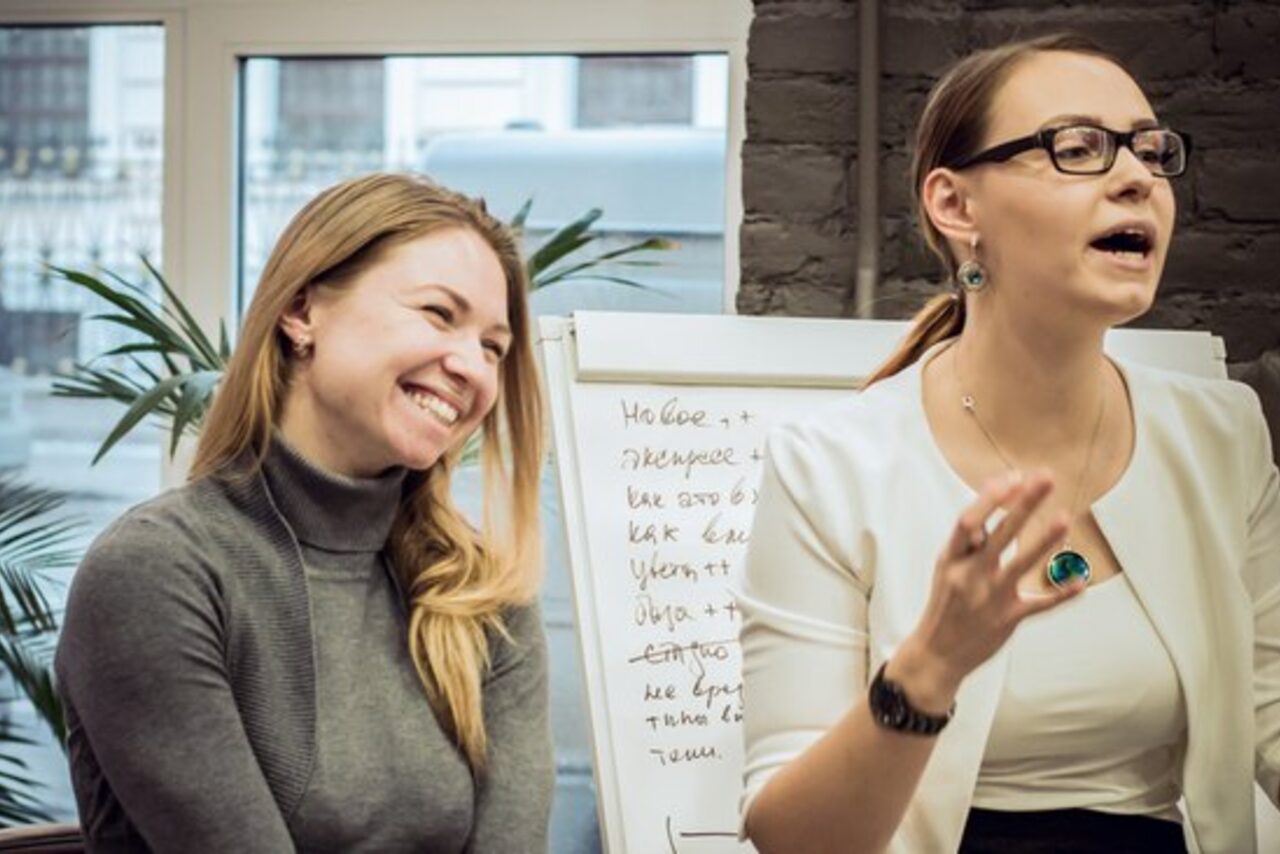 Арендовать Современный зеркальный лофт