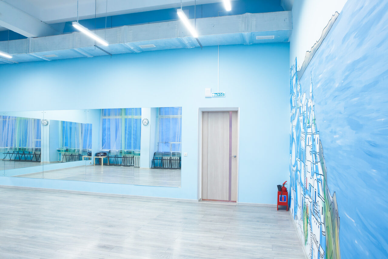 Арендовать ЛисоБорье Голубой зал танцевальный зал