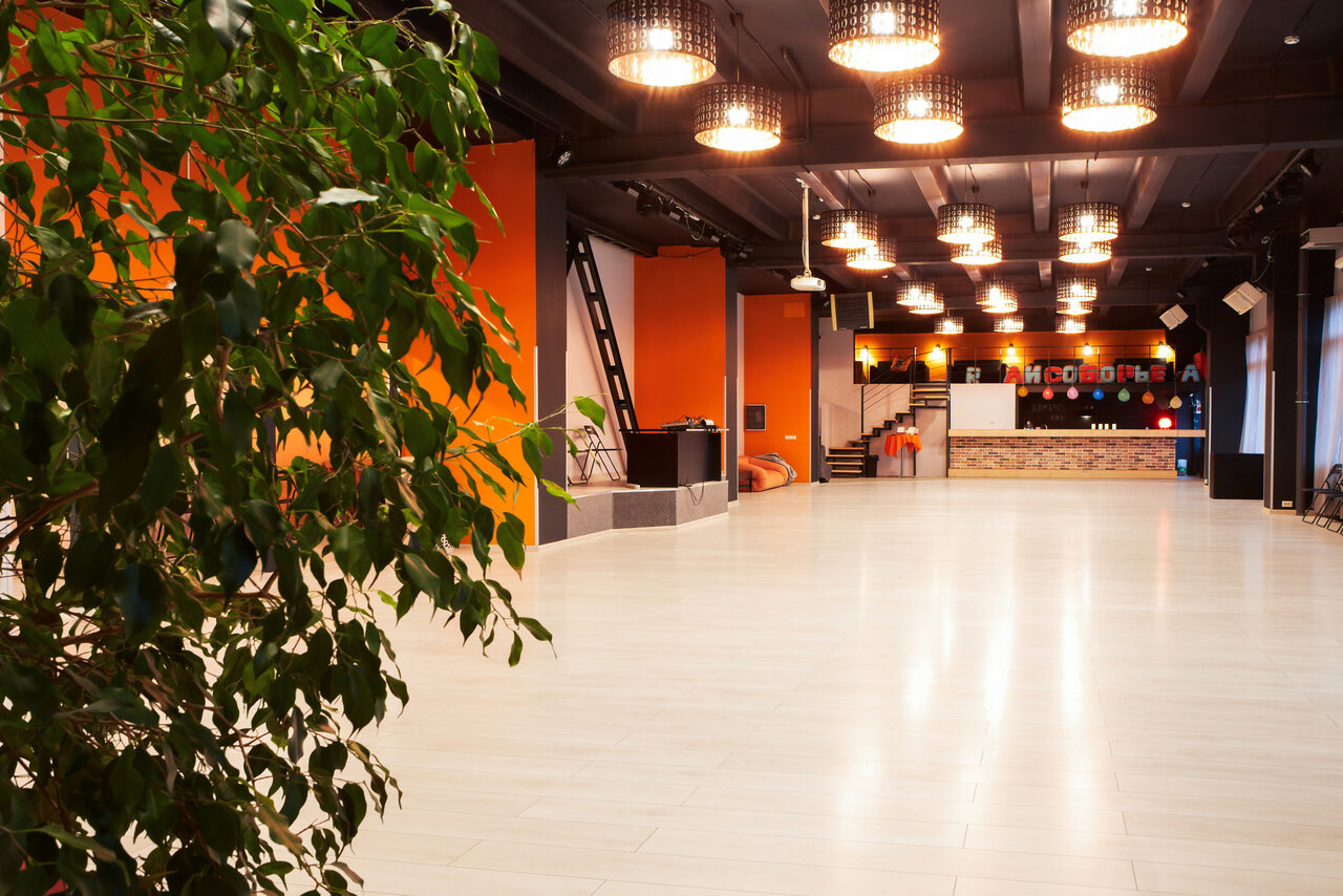 Арендовать ЛисоБорье Большой танцевальный зал