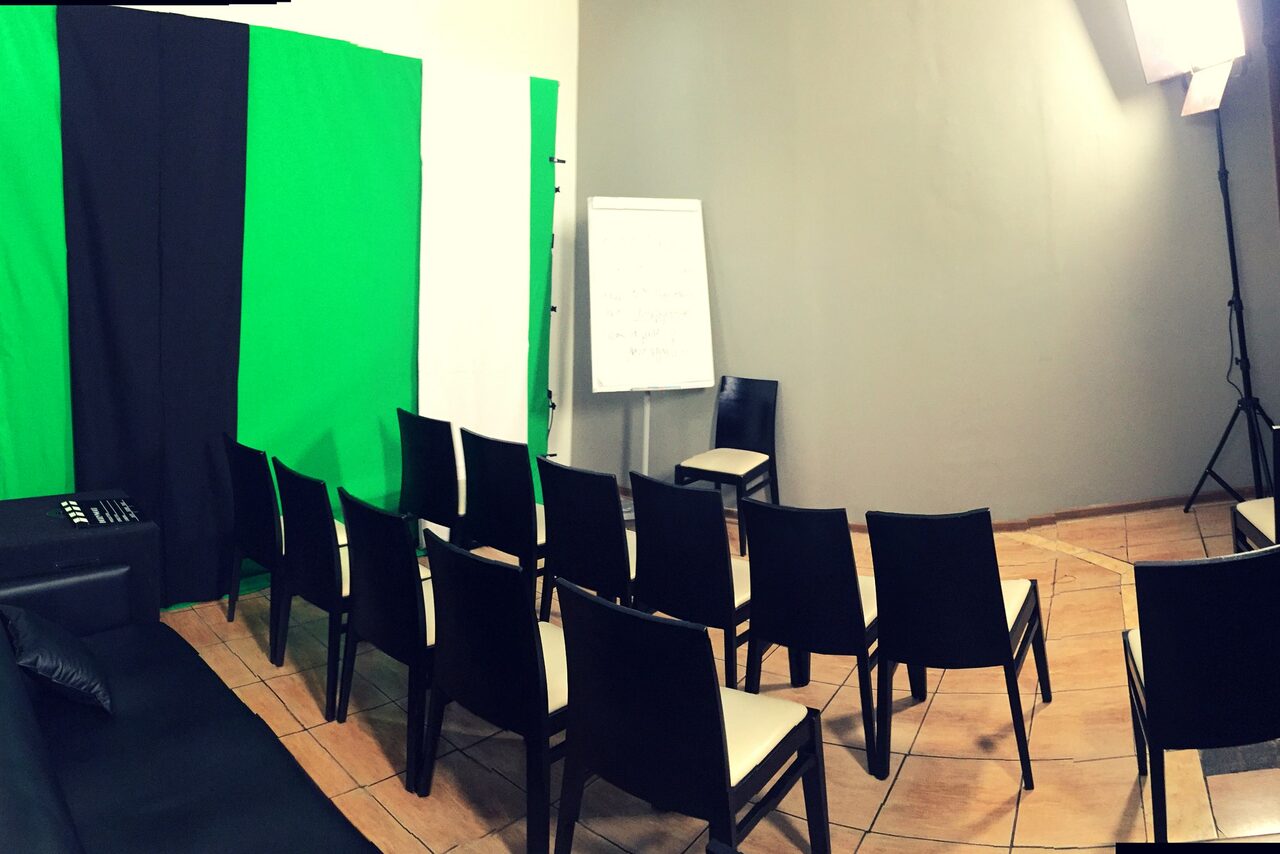 Арендовать Видео и фото студия на Бауманской