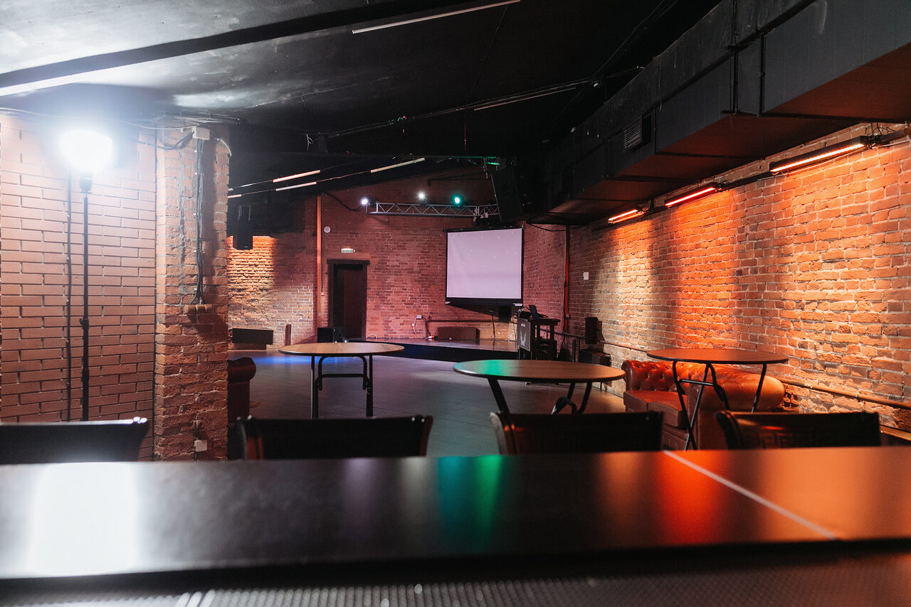 Арендовать Двухэтажный лофт в центре Москвы