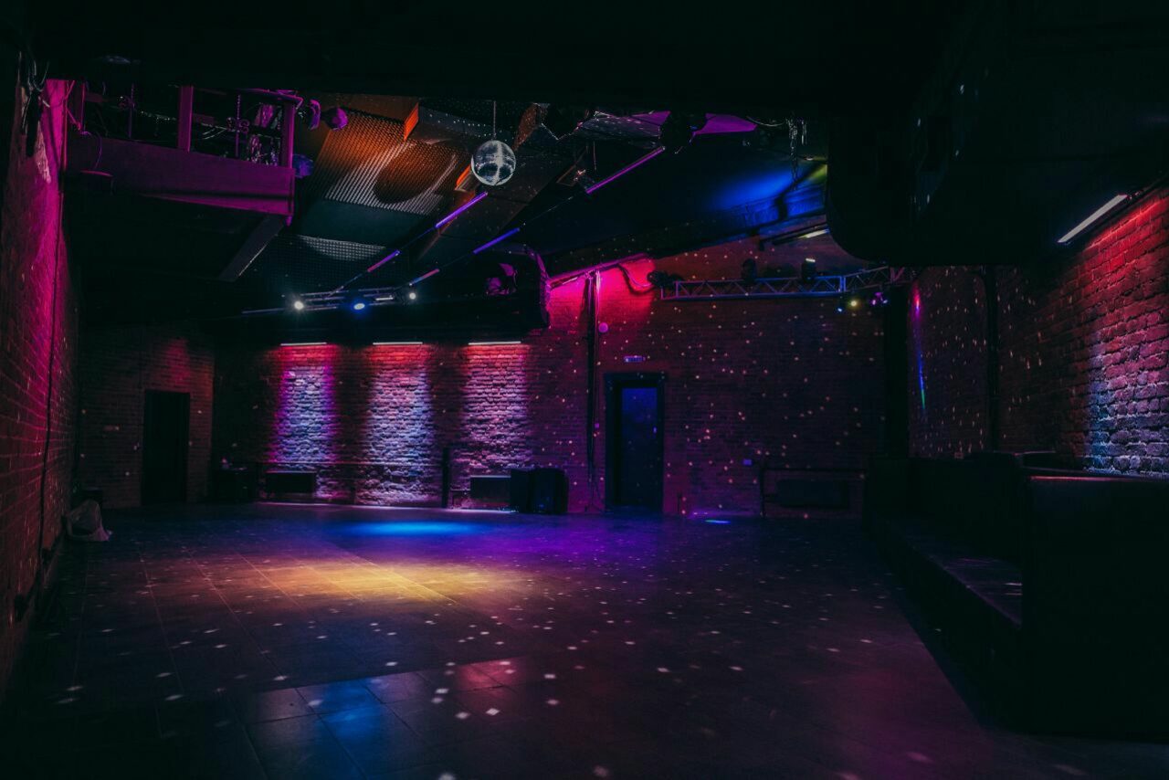 Арендовать Двухэтажный лофт в центре Москвы