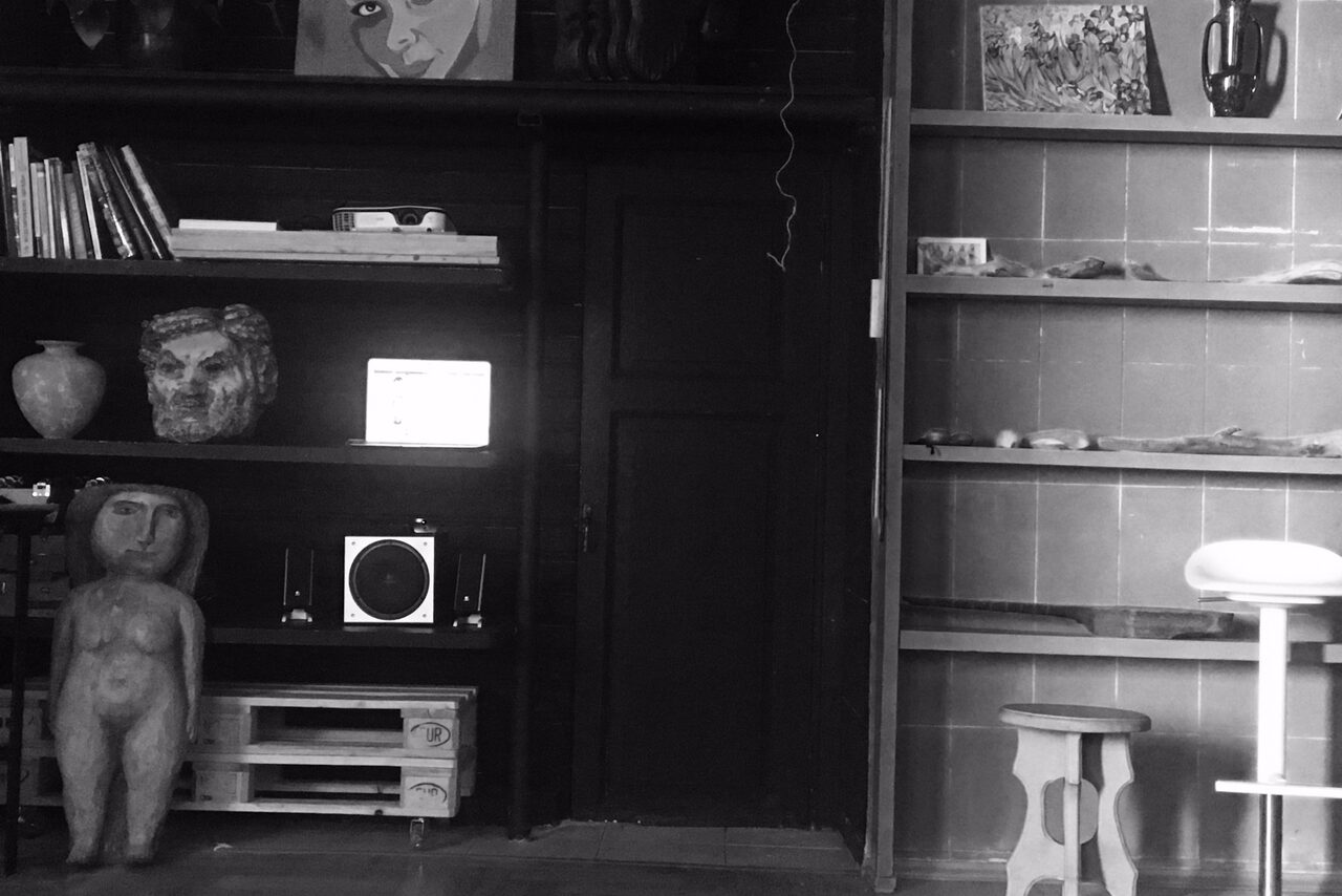 Арендовать Пространство с творческой атмосферой