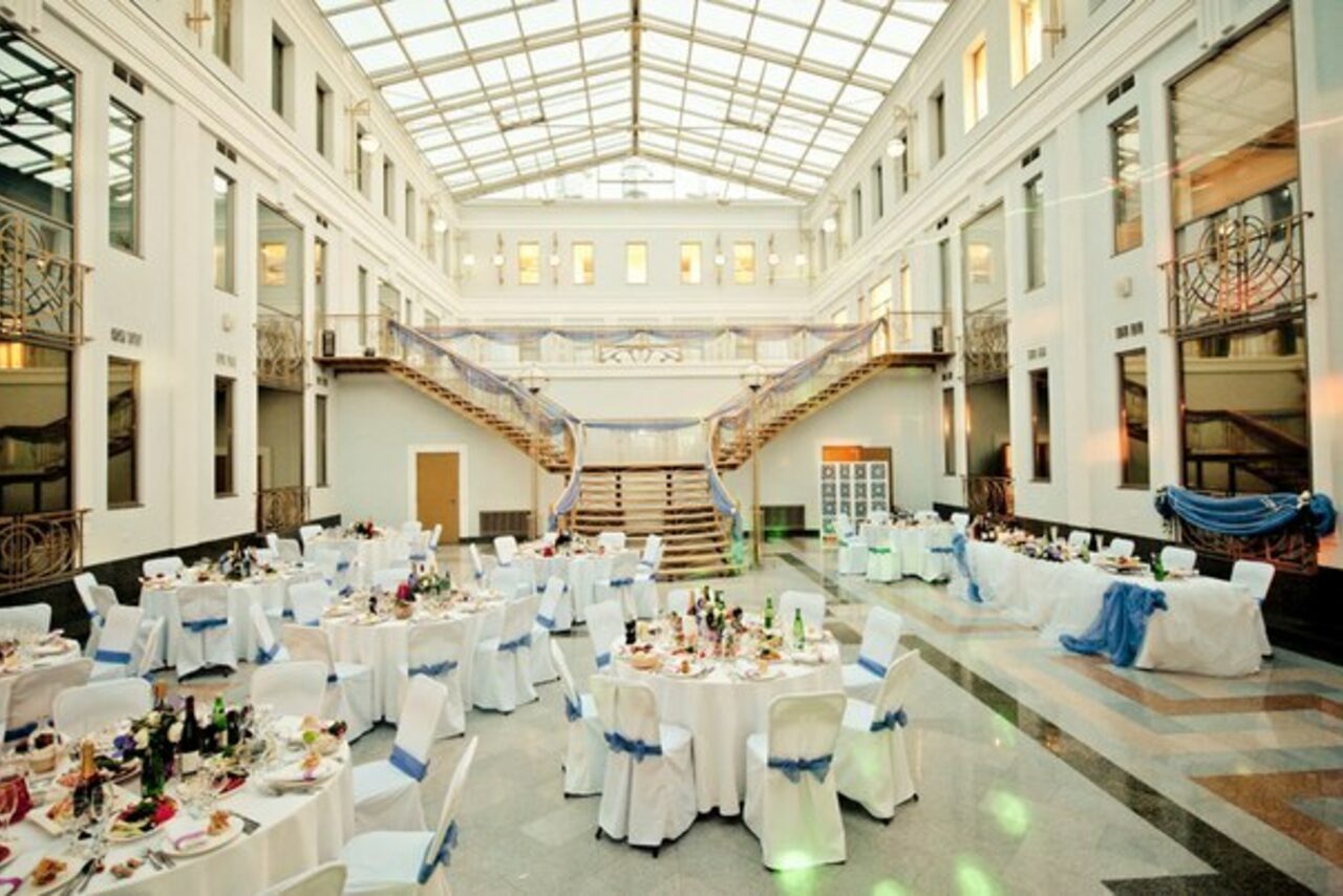 Арендовать Зал для свадеб, торжеств, конференций