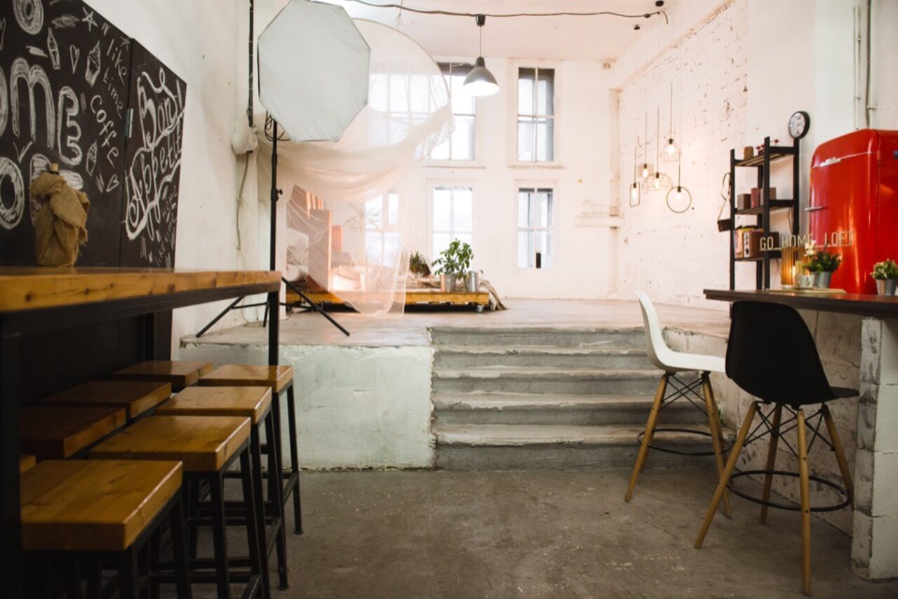 Арендовать Студия Go Home Loft Разноуровневый лофт