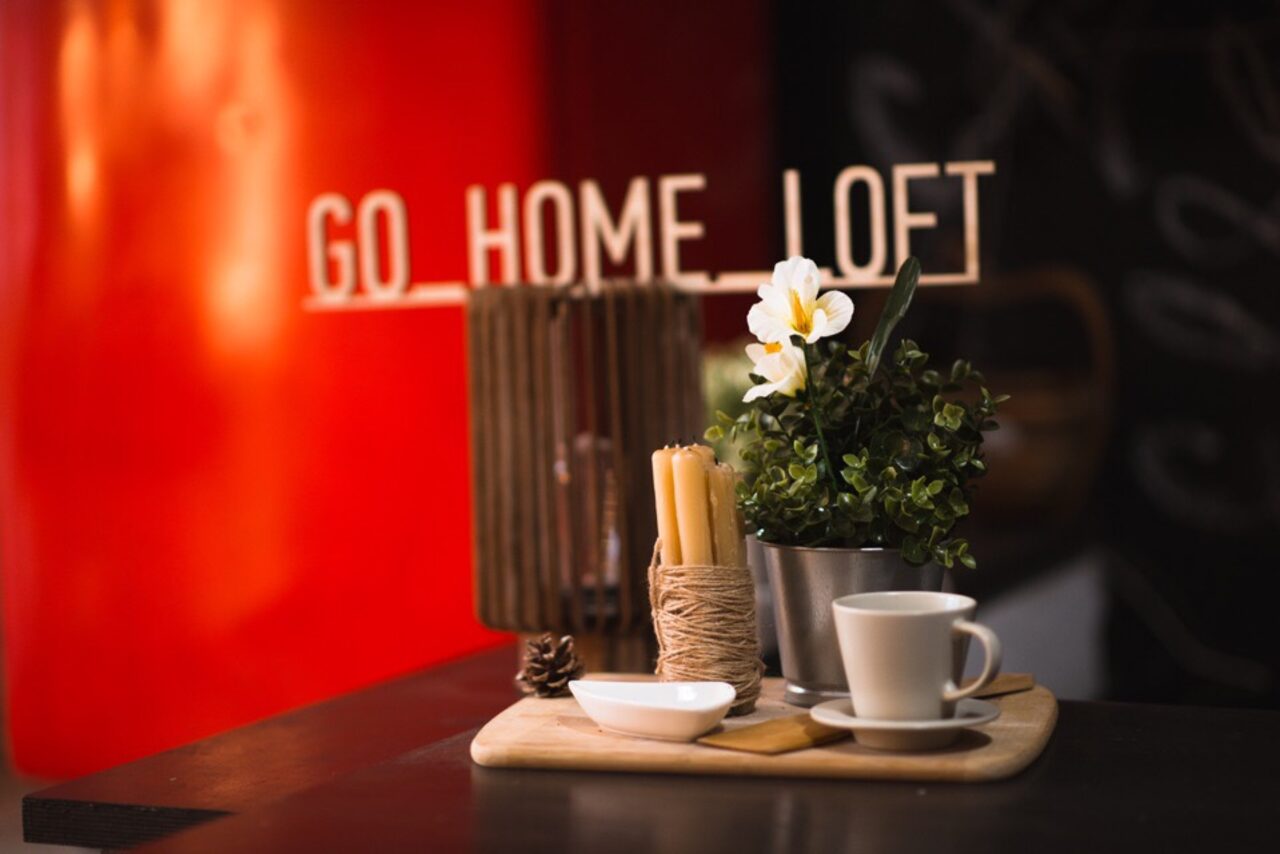Арендовать Студия Go Home Loft Разноуровневый лофт