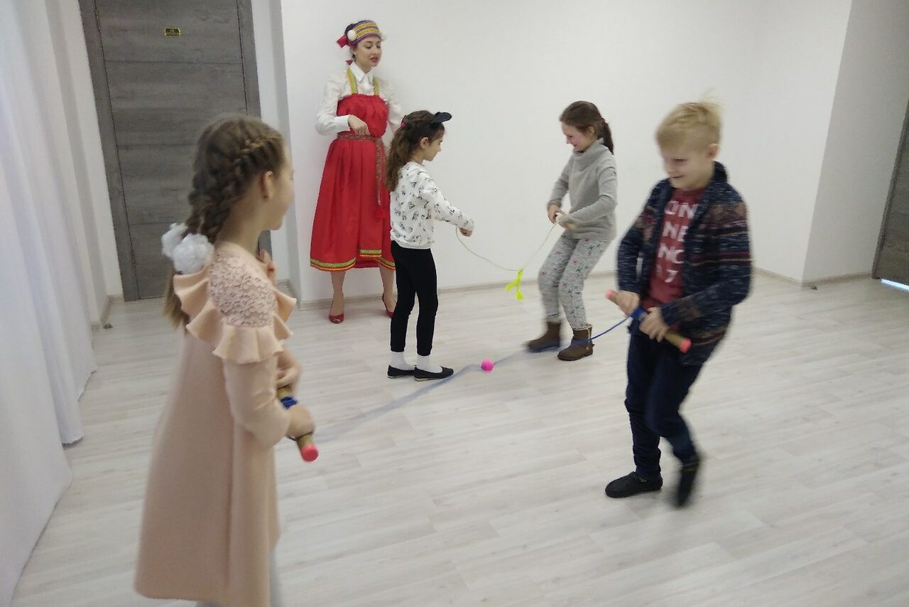 Арендовать Театр Синий сарафан Светлый кабинет на Садовой