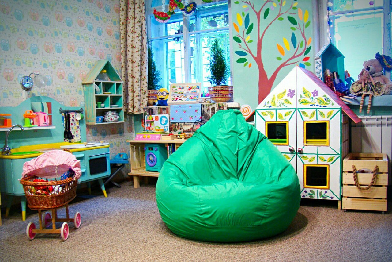 Арендовать Гостиница Авантаж Детский авторский лофт в СПб