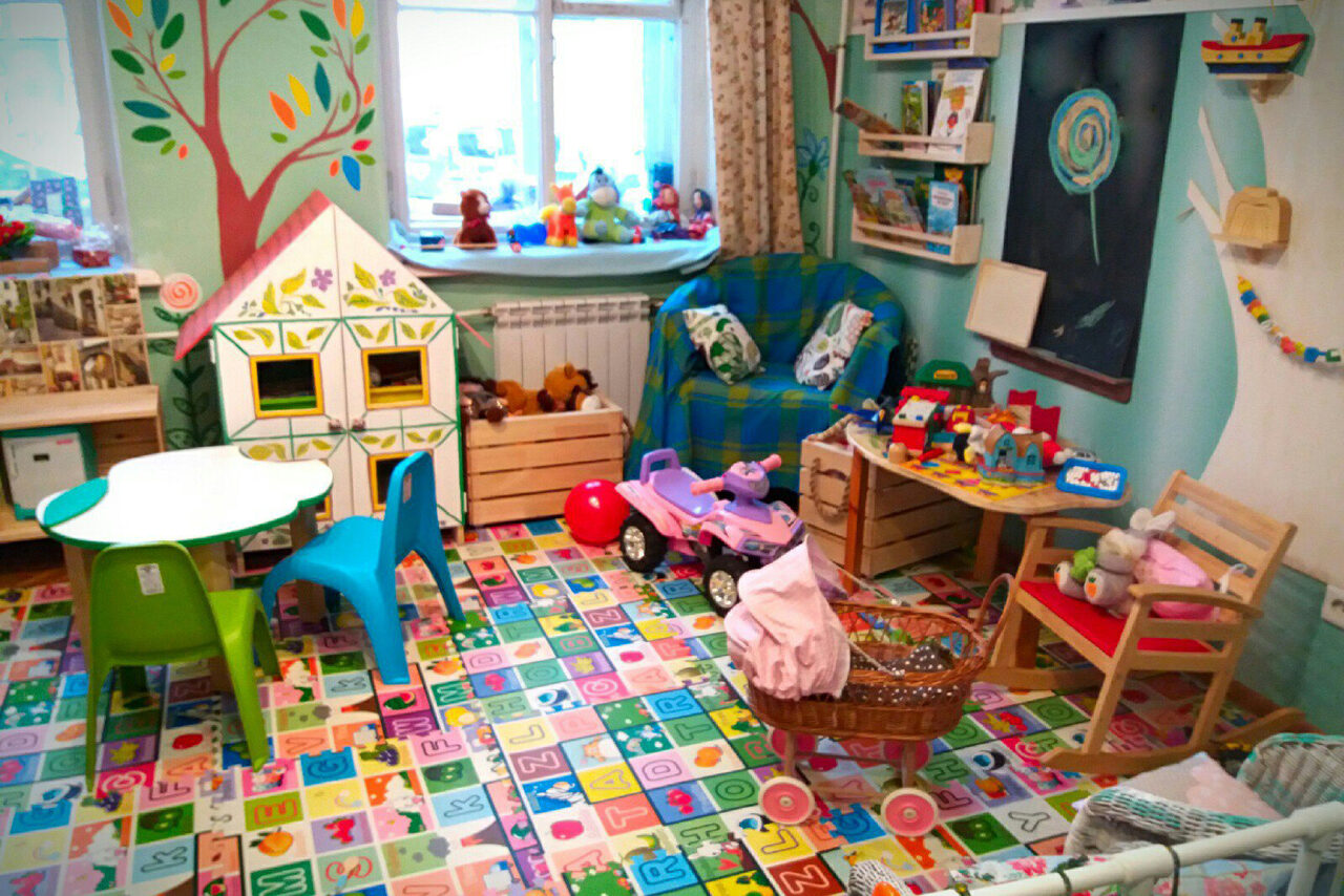 Арендовать Гостиница Авантаж Детский авторский лофт в СПб