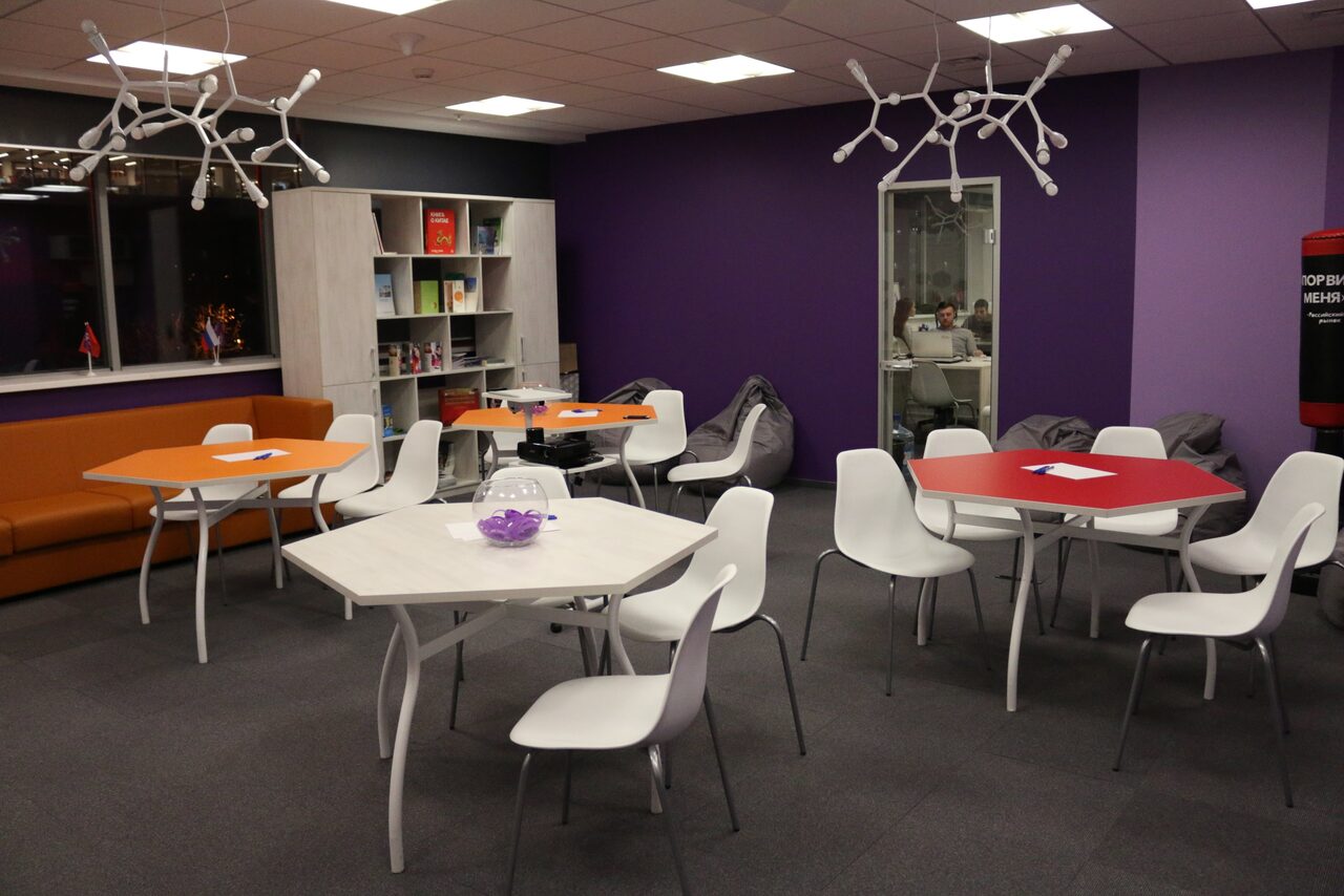 Арендовать Зал в БЦ класса А для ваших тренингов и семинаров