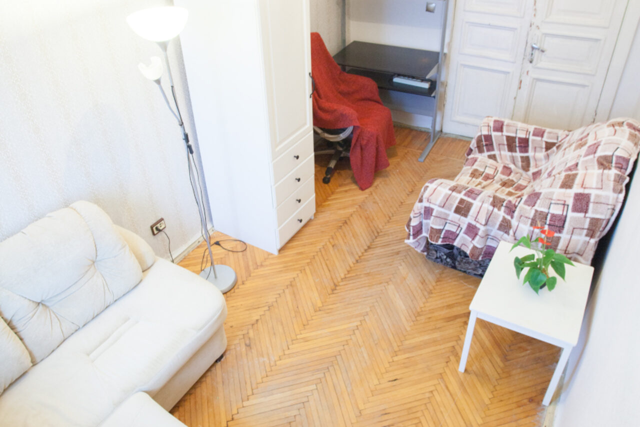 Арендовать Мансарда на Петроградской