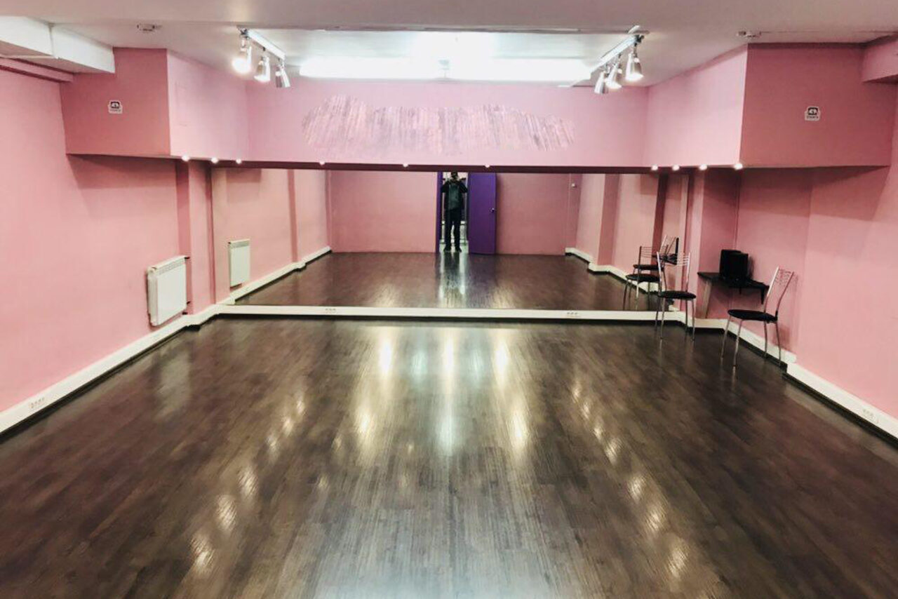 Арендовать Город Мечты Зал с зеркалами на Савеловской