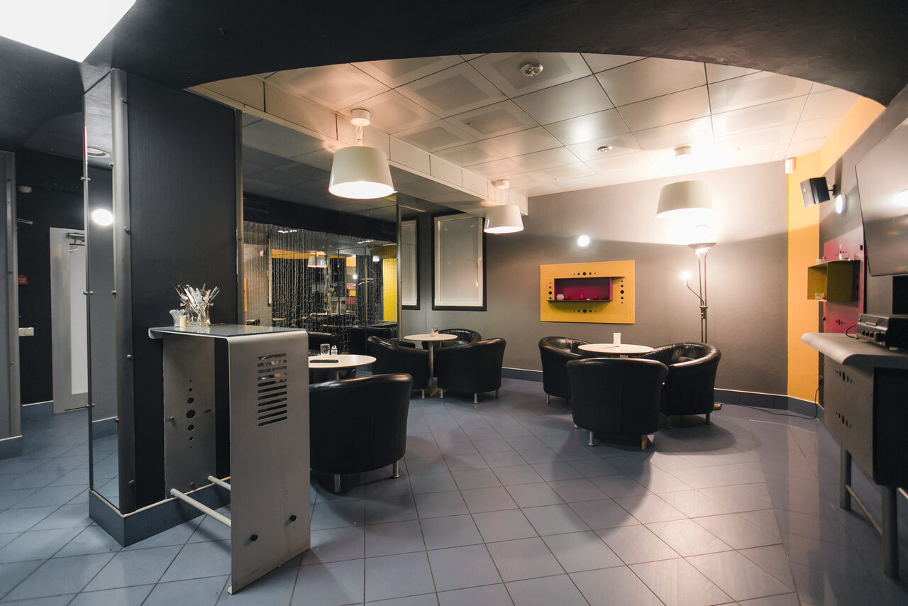 Арендовать Лофт с террасой в историческом центре