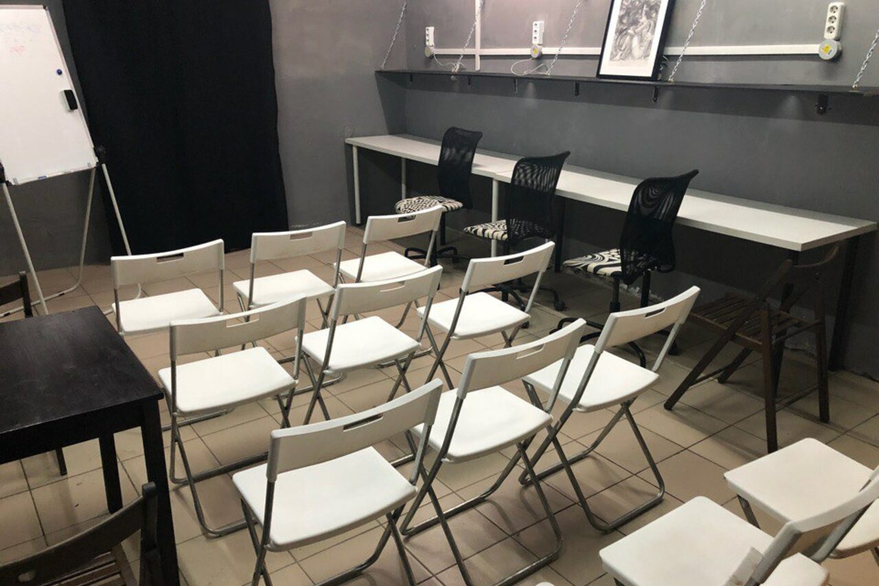 Арендовать Woodland Loft Небольшой тренинг-лофт