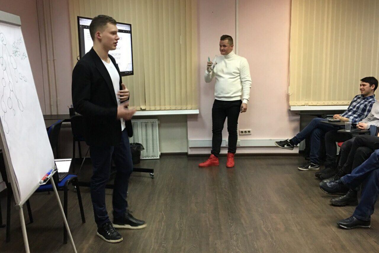 Арендовать Зал со свободной расстановкой мебели