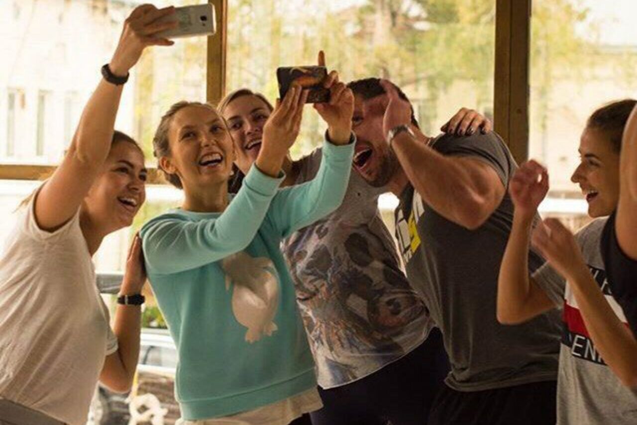 Арендовать Gold&Dance Зал-лофт для конференций и тренингов 