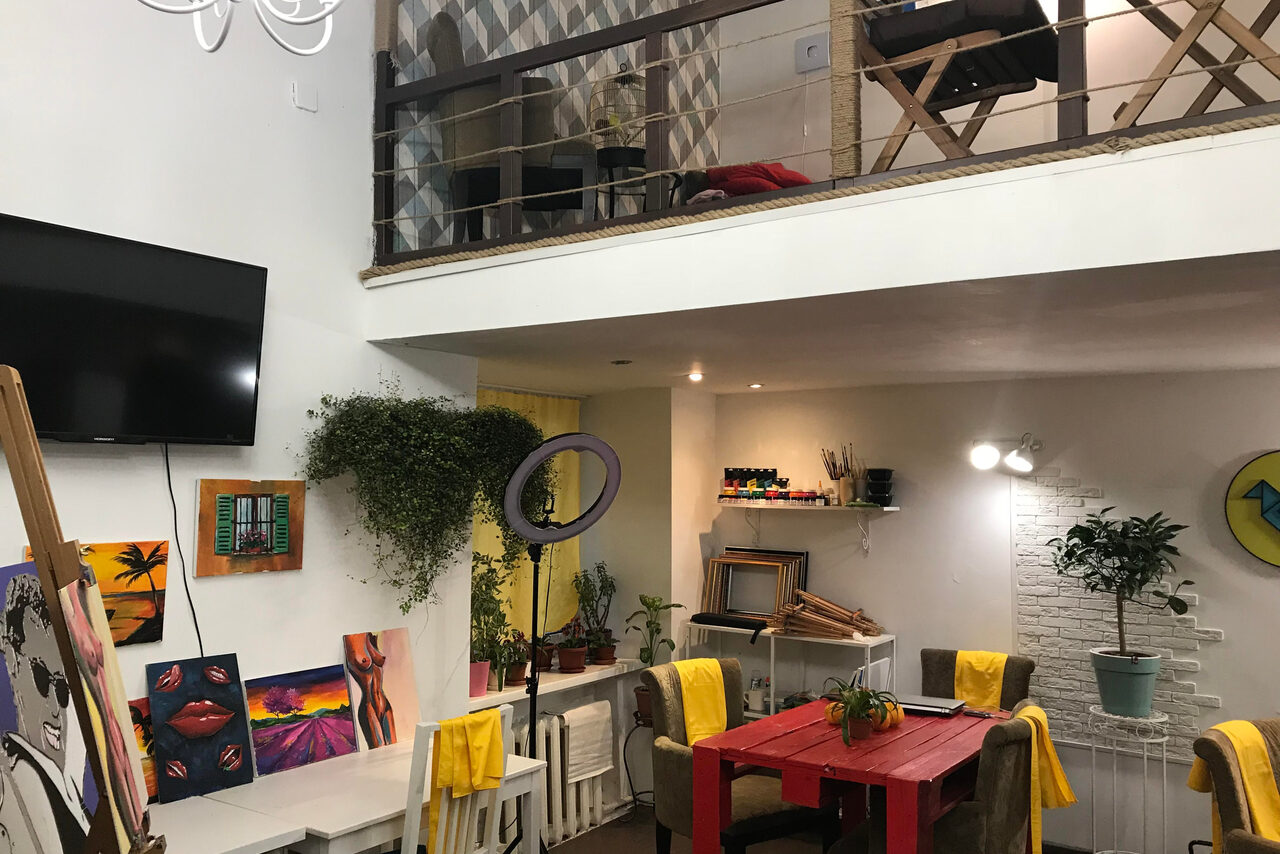 Арендовать Арт-хаус Ptich