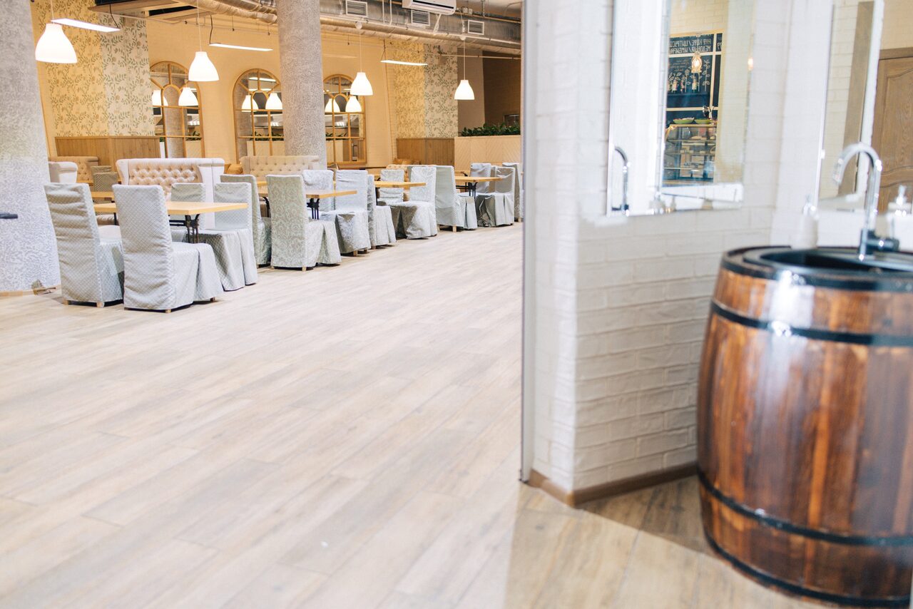 Арендовать Зал в изящном стиле "Provence"