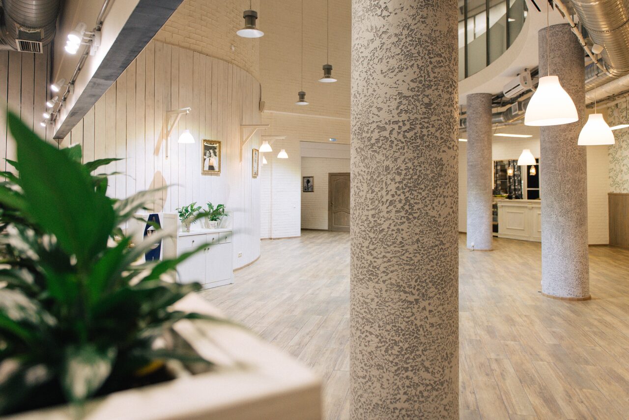 Арендовать Зал в изящном стиле "Provence"