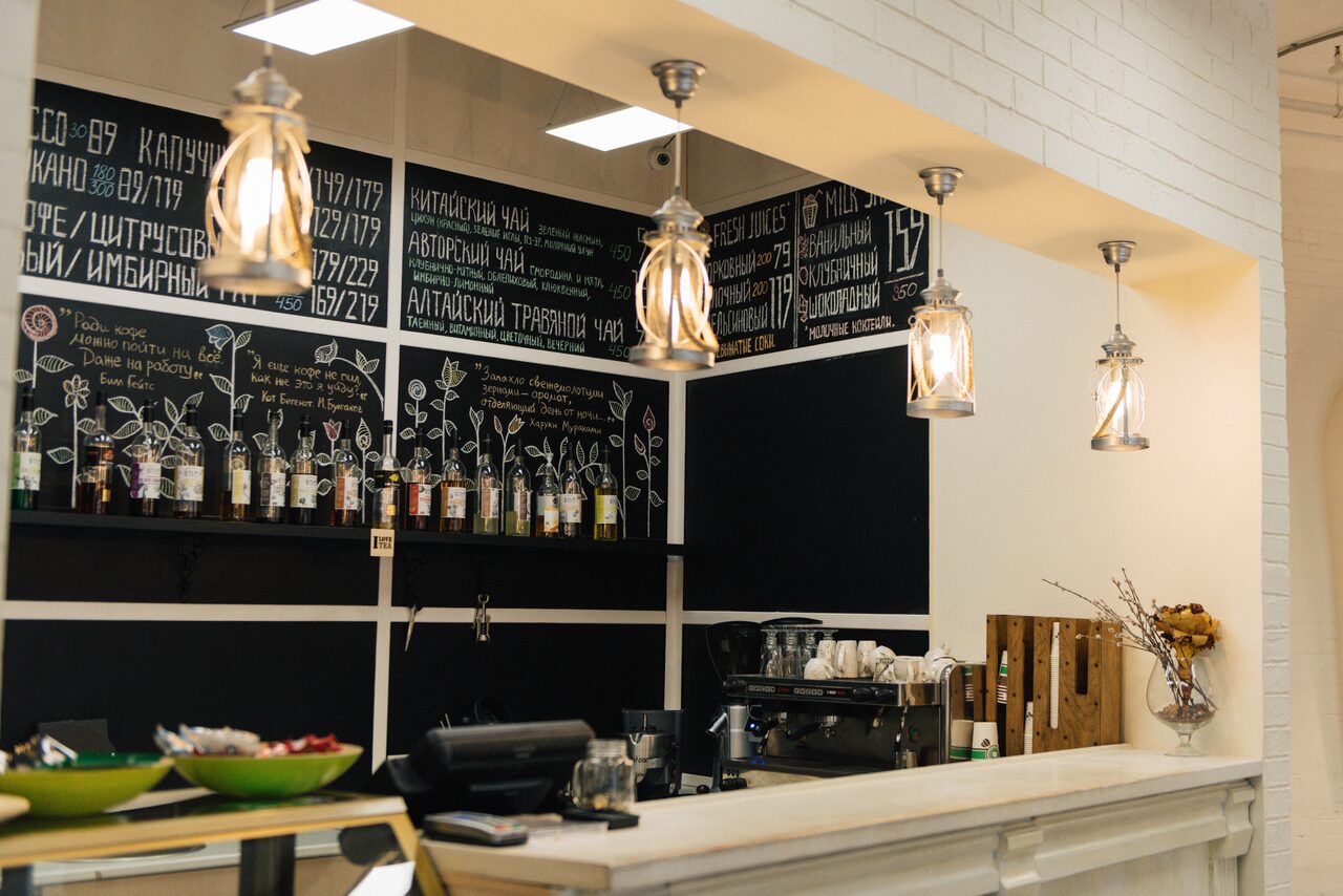 Арендовать Зал в изящном стиле "Provence"