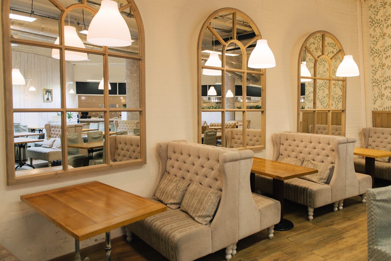 Арендовать Зал в изящном стиле "Provence"