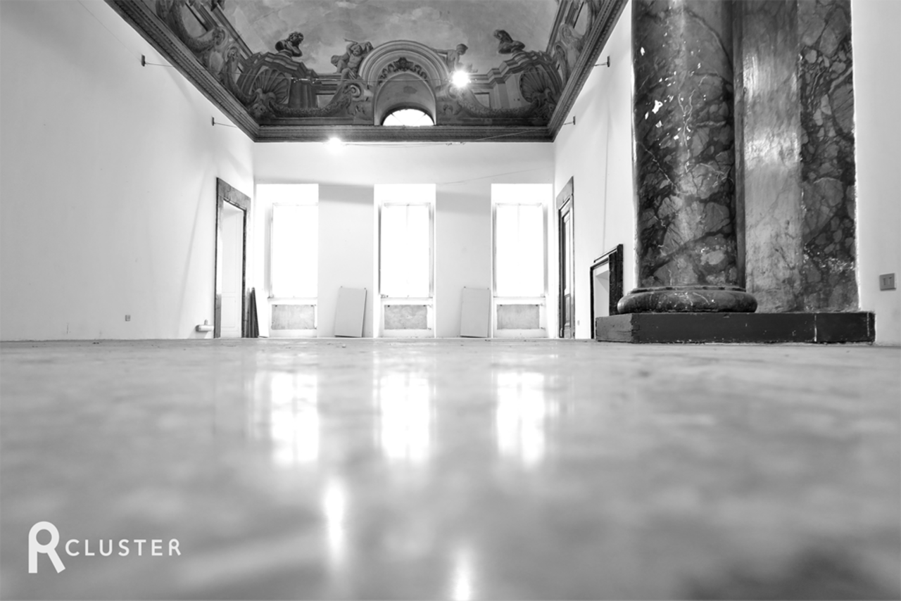 Арендовать Contemporary cluster