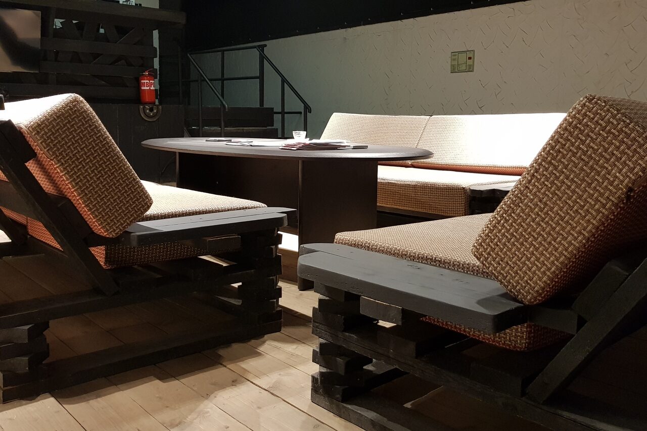 Арендовать Белый лофт для шумных вечеринок