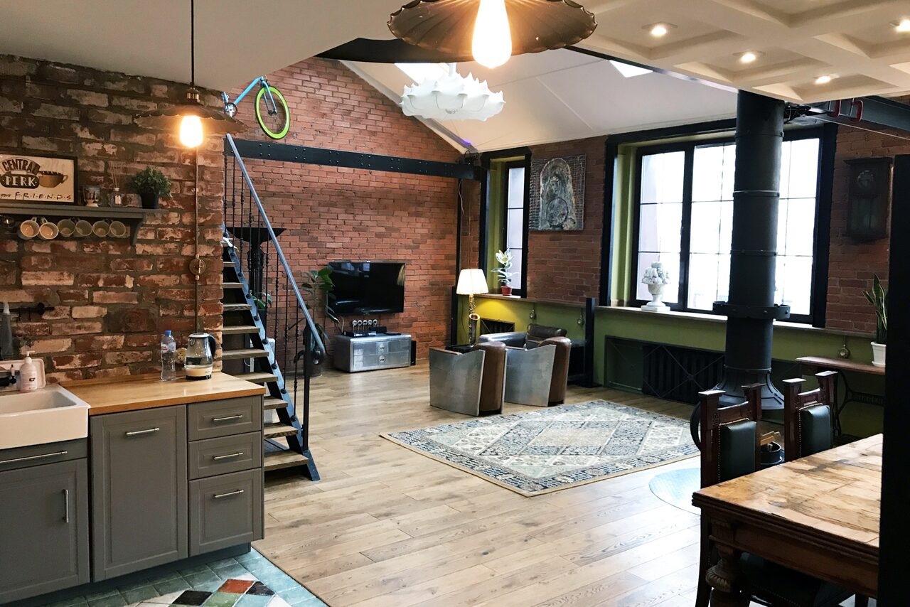 Арендовать Лофт на Духовском(Сдается только под офисы)