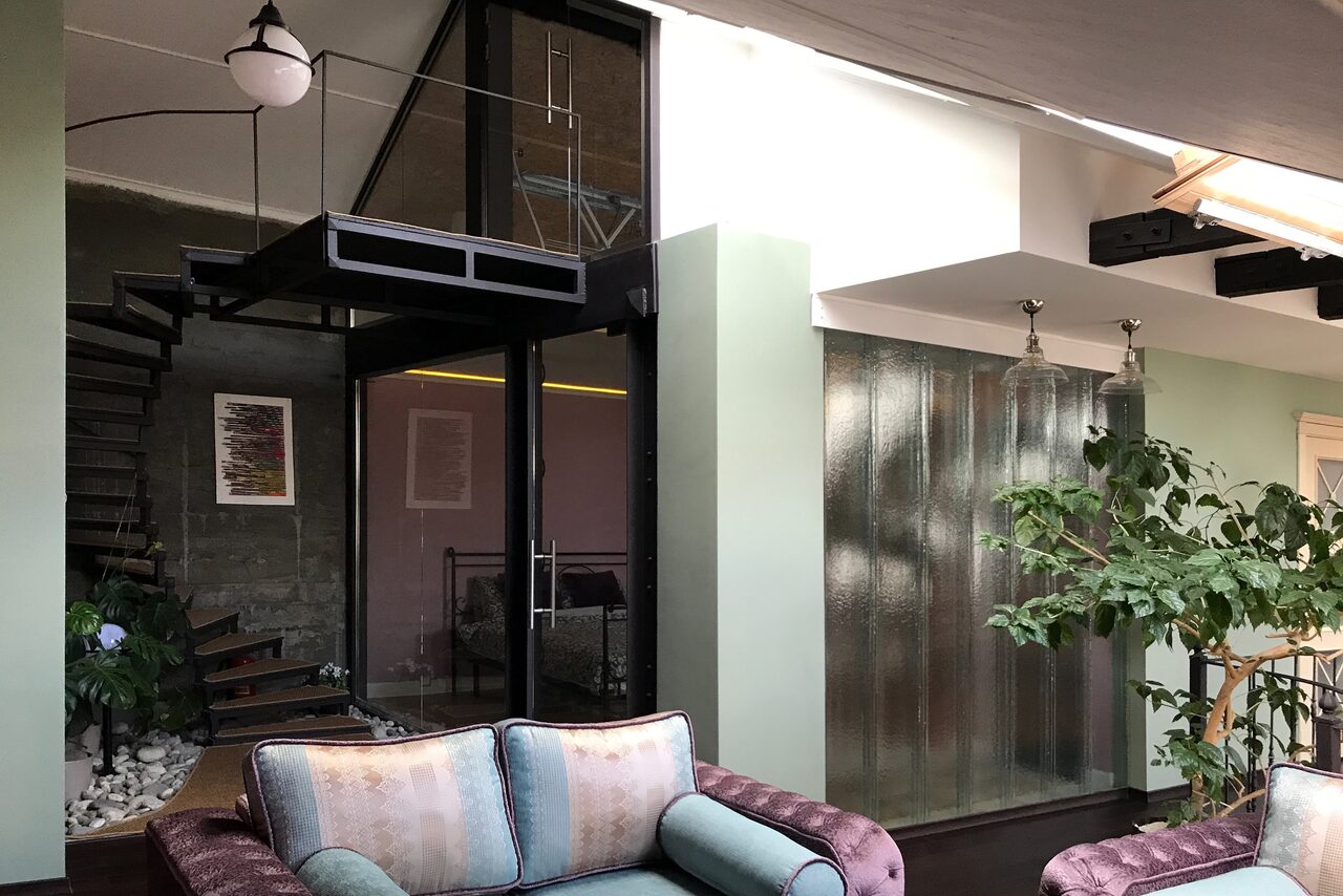 Арендовать Лофт на Духовском(Сдается только под офисы)